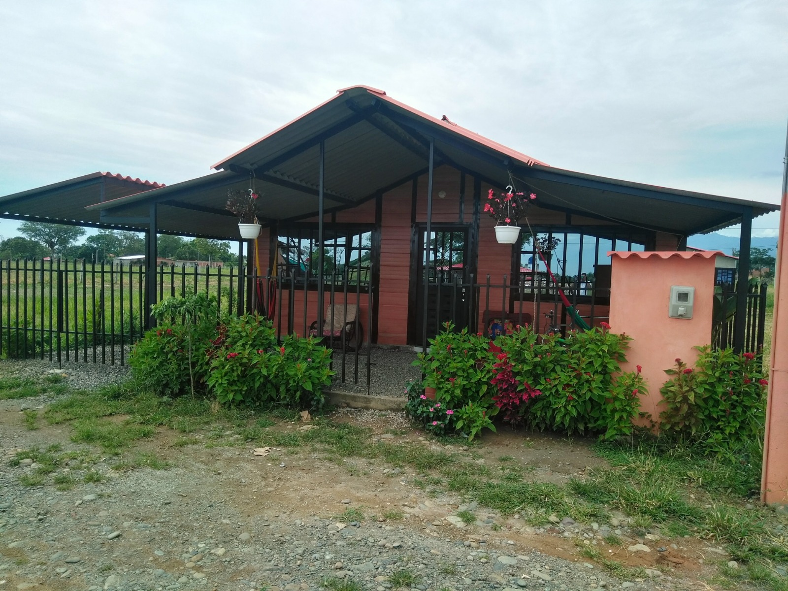 Kioscos, cabañas y campamentos prefabricados